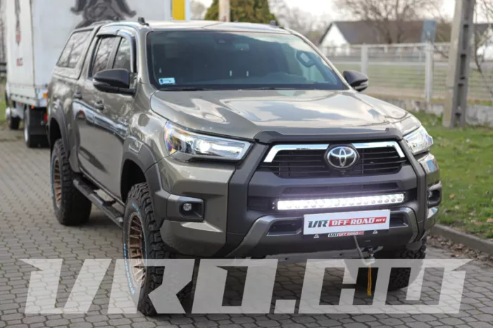 VRO370 Toyota Hilux Revo