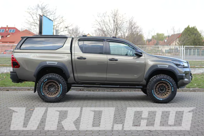 VRO370 Toyota Hilux Revo - Image 19