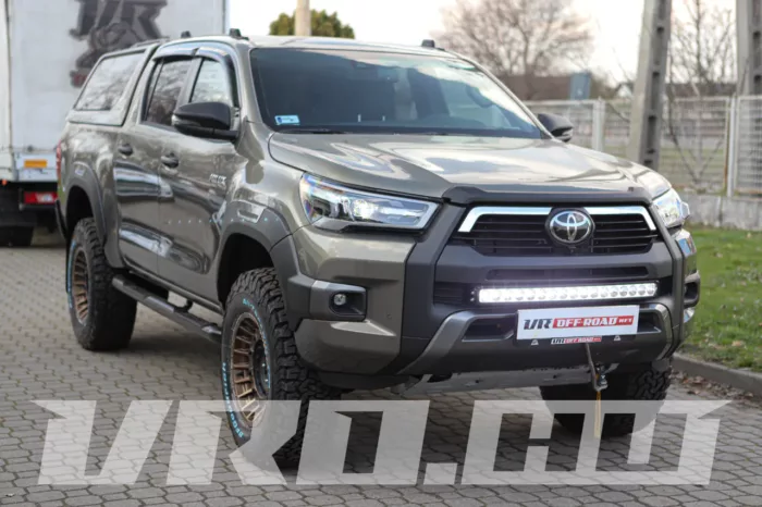VRO370 Toyota Hilux Revo - Image 2