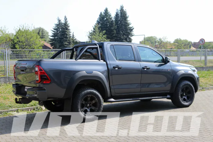 VRO373 Toyota Hilux Revo - Image 18