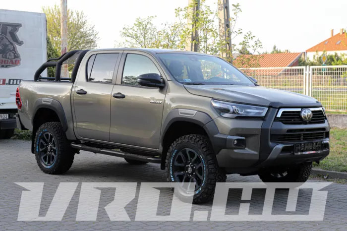 VRO374 Toyota Hilux Revo