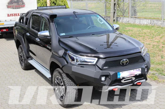 VRO375 Toyota Hilux Revo - Image 9