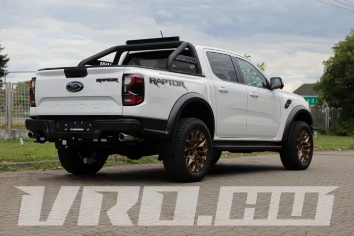 VRO382 Ford Ranger Raptor 2023 - Image 21